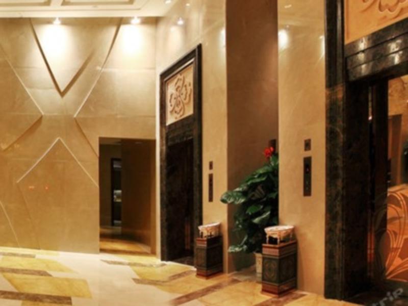 Oriental Shine Hotel — фото 1