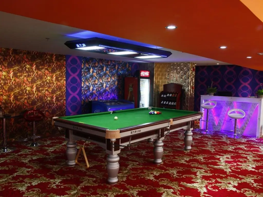 Пекин: Junyi Runhua Hotel