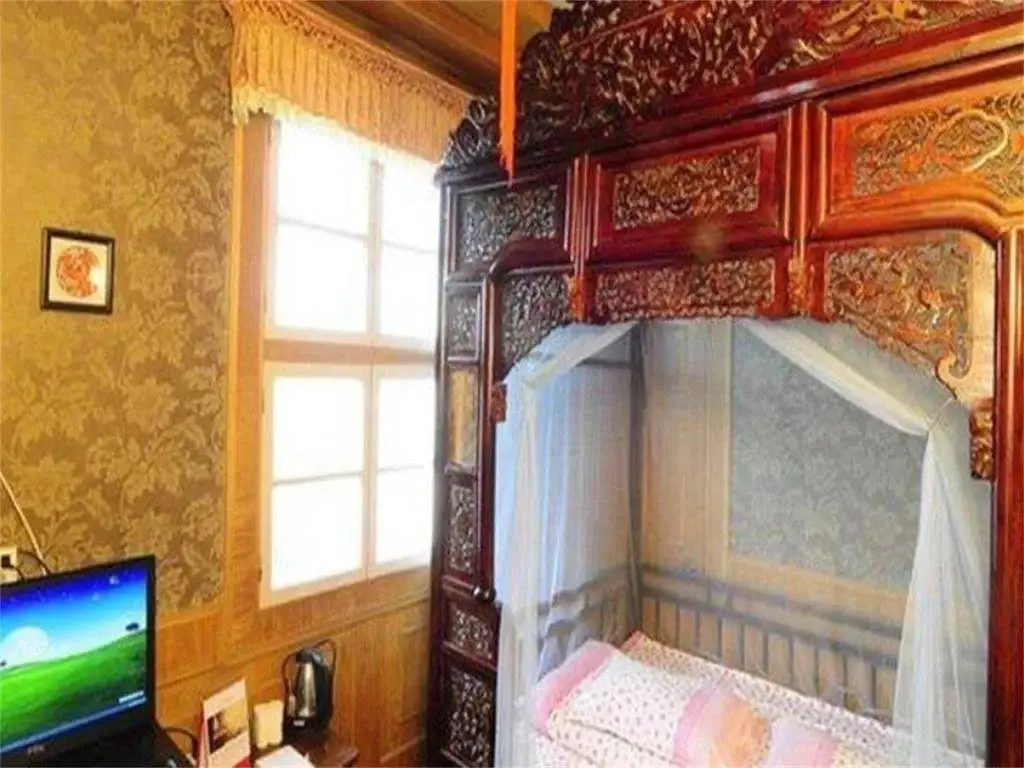 Цзясинь: Xitang Fuyaxuan Inn