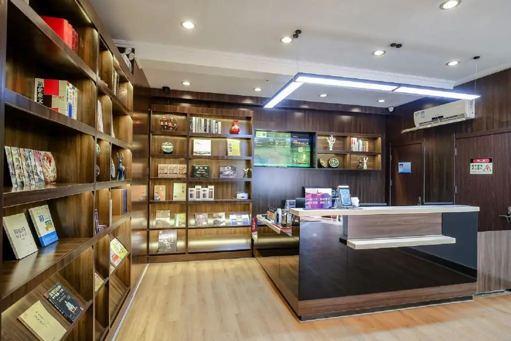 Beijing Fuxing Holiday Hotel — фото 1
