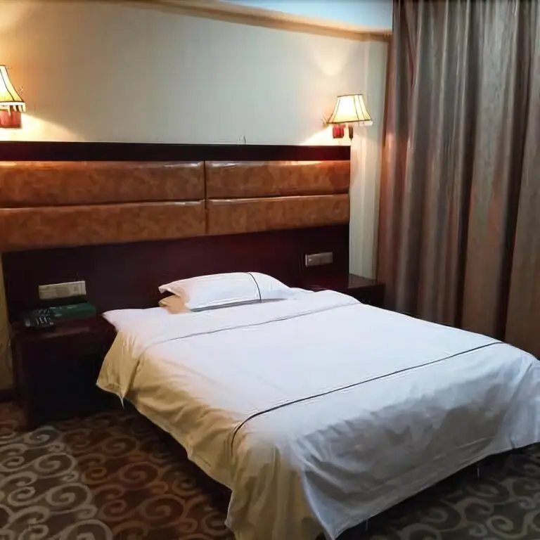 Хэнъян: Luyuan Hotel