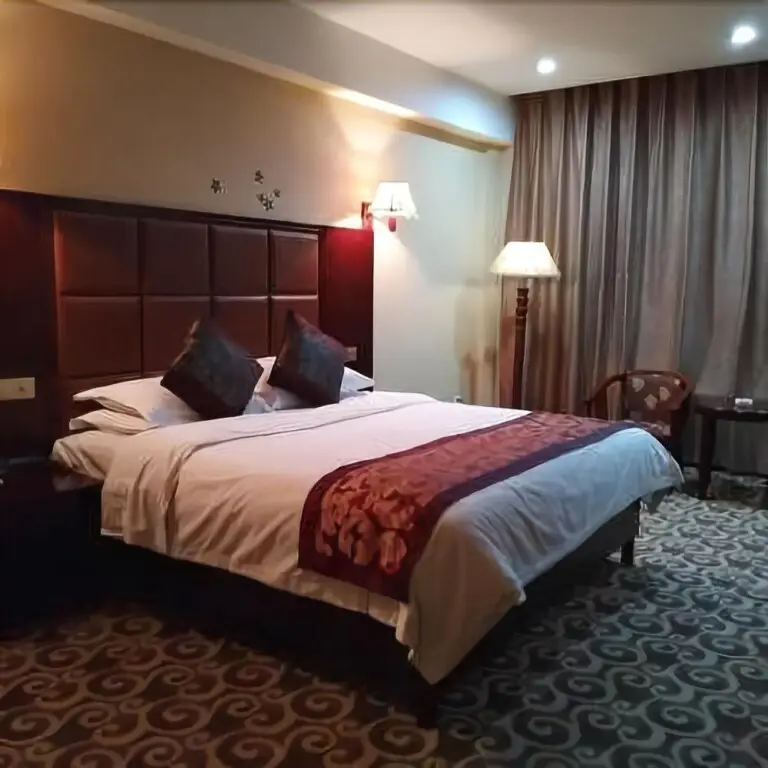 Хэнъян: Luyuan Hotel