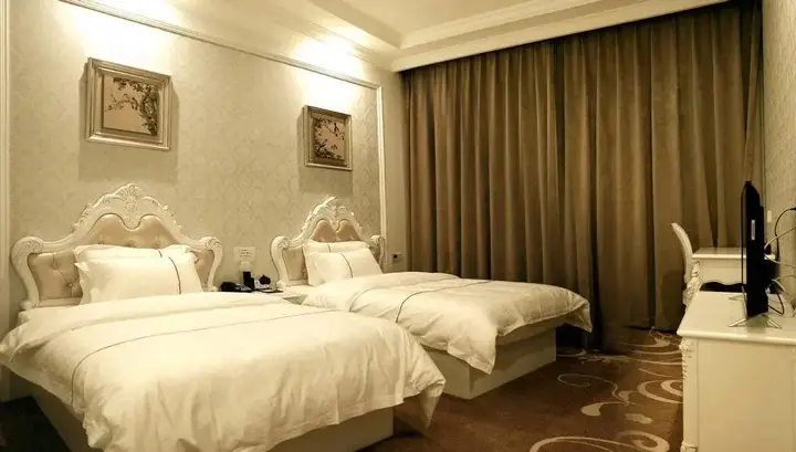 Наньтун: Citizen Hotel