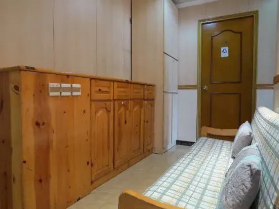 Коулун: Tin Tin Guest House