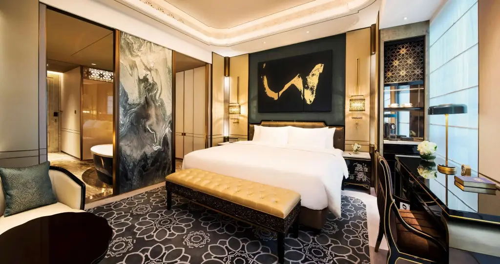 Чэнду: Wanda Reign Chengdu