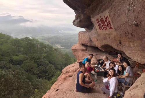Наньпин: Wuyishan Gufeng Luke Youth Hostel