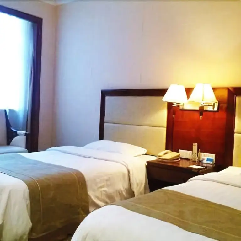 Цзюцзян: Zhonghai Hotel