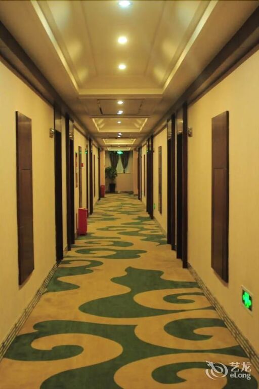 Чэнду: Dujiangyan Huaxi Hotel