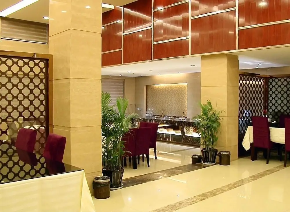 Тайчжоу: Cause Way Bay Holiday Hotel- Wenling