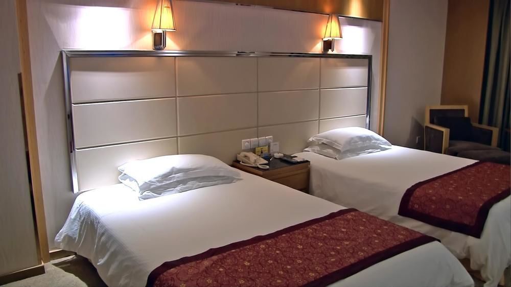 Тайчжоу: Cause Way Bay Holiday Hotel- Wenling