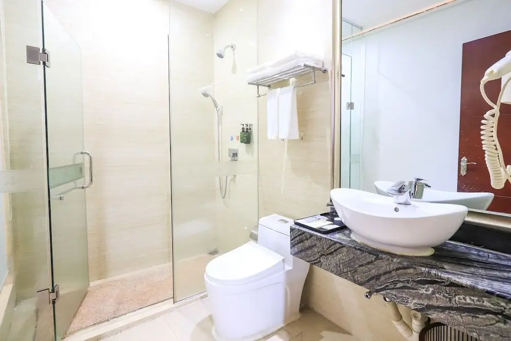 Шэньчжэнь: Shenzhen Wanhao Business Hotel