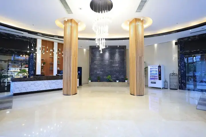 Шэньчжэнь: Shenzhen Wanhao Business Hotel