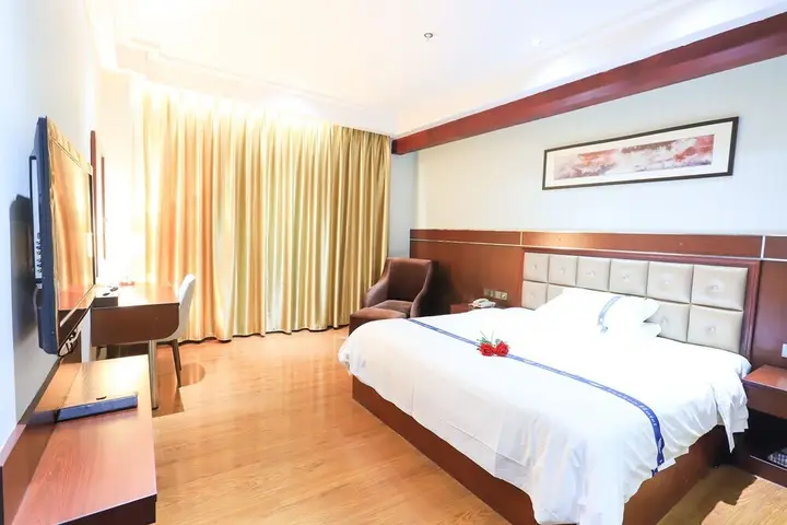 Шэньчжэнь: Shenzhen Wanhao Business Hotel