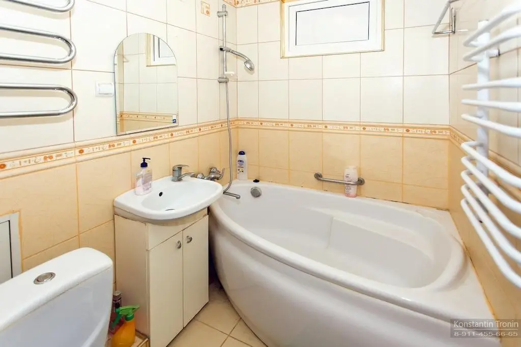 Калининград: Apartment on B. Hmelnitskogo