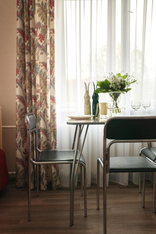 Калининград: LovelyHome 39 (ЛавлиХоум 39) на переулке Северный