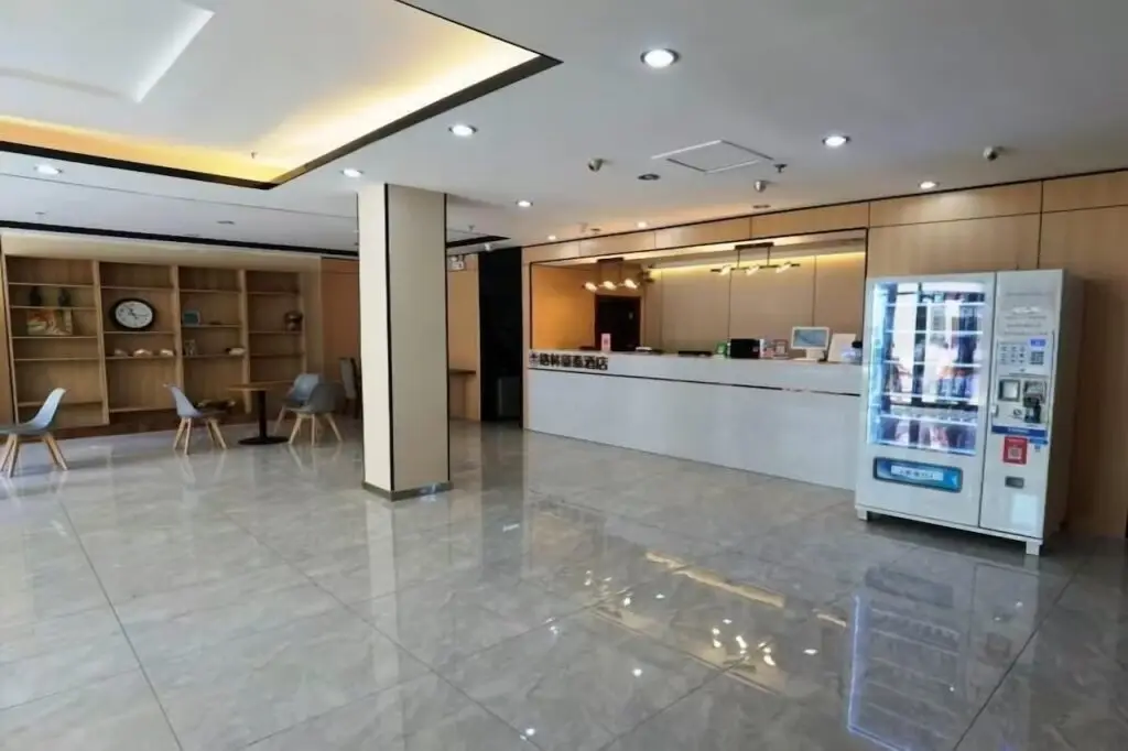 Цзинань: GreenTree Inn Jinan Tianqiao District Railway Station Square Express Hotel