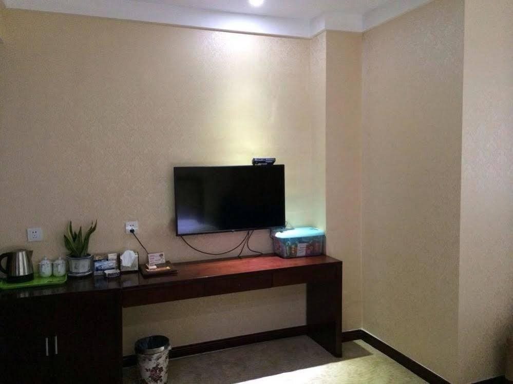 Куньмин: Aishang Hotel
