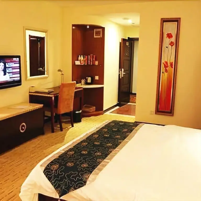Цзюцзян: Jinxuan Yijun Taoyuan Hotel