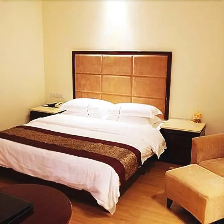 Цзюцзян: Jinxuan Yijun Taoyuan Hotel