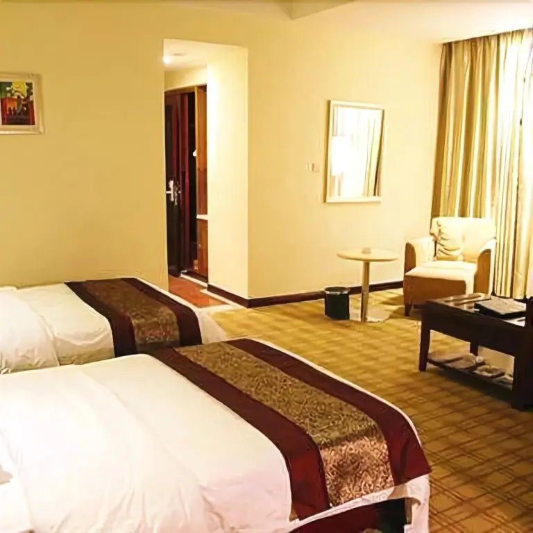 Цзюцзян: Jinxuan Yijun Taoyuan Hotel