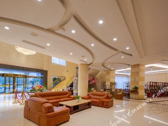 Цзюцзян: Jinxuan Yijun Taoyuan Hotel