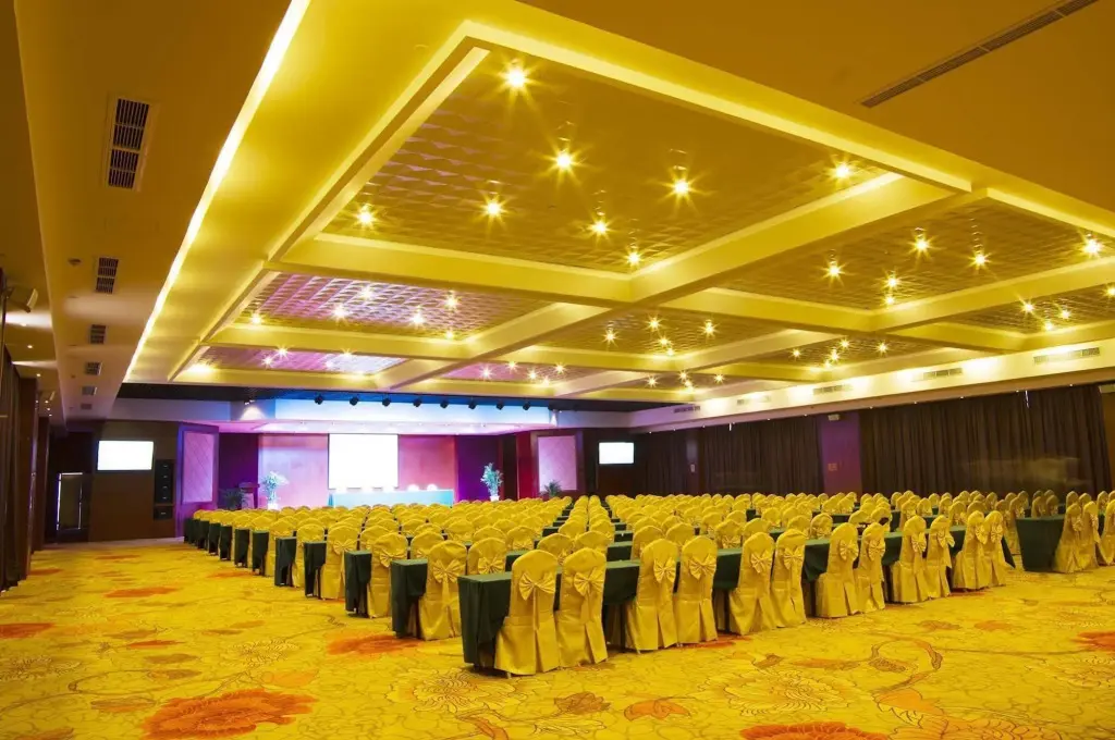 Чжумадянь: Jindu International Hotel
