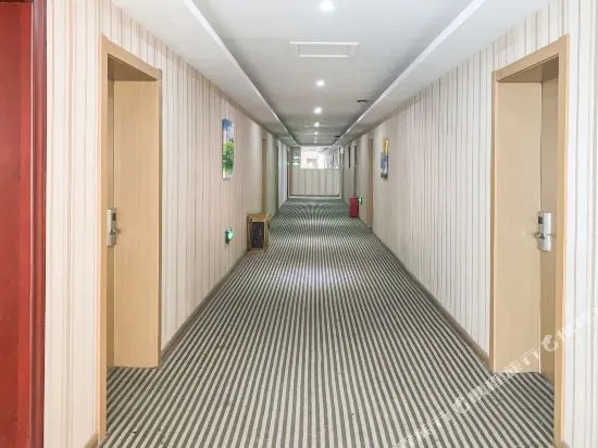 Цзюцзян: Liangyou Hotel