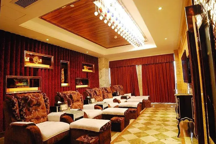 Цзясинь: Oceania Hotel