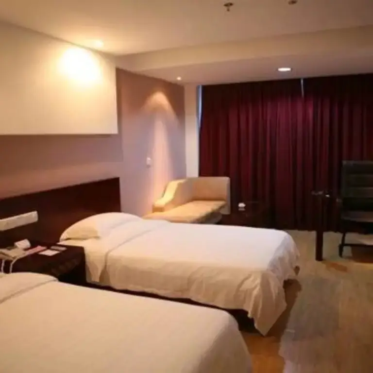 Liu He Hotel — фото 1
