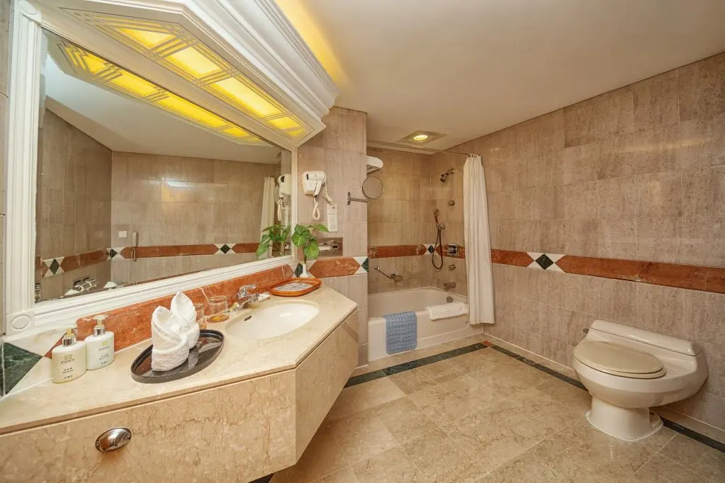 Дунгуань: Hotel Silverland