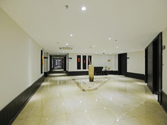 Хайкоу: Guesthouse International Hotel Renaissance City Haikou