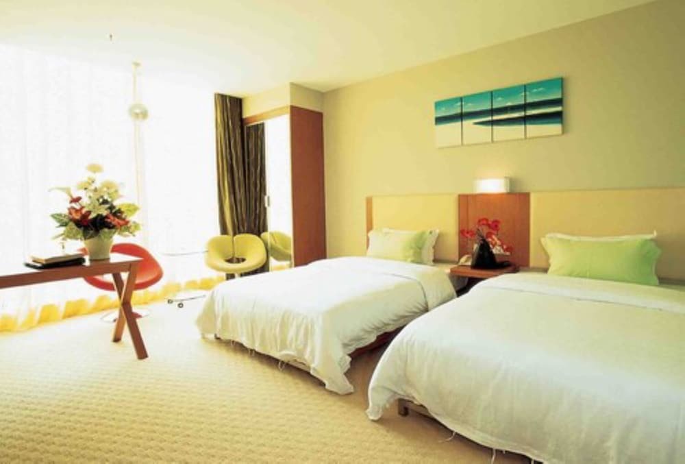 Шэньчжэнь: Shanshui Hotel Shenzhen Luohu