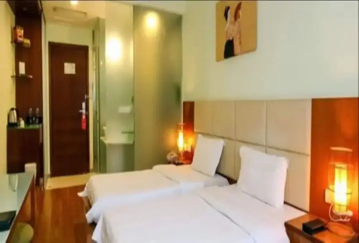 Шэньчжэнь: Shanshui Hotel Shenzhen Luohu