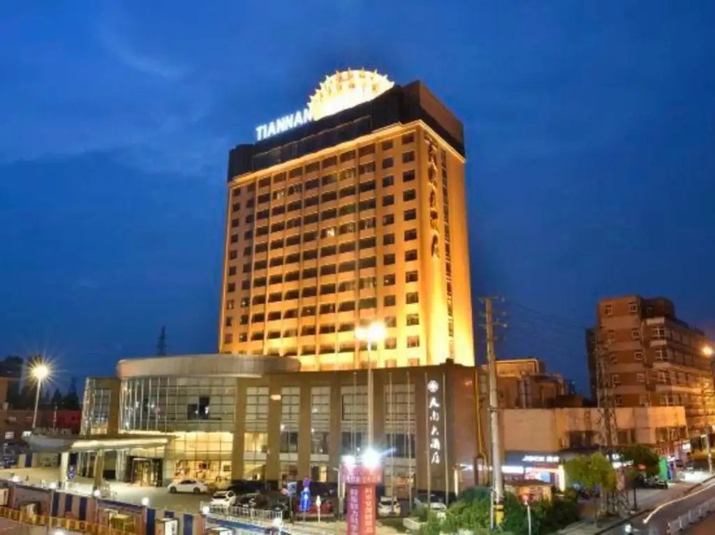 Наньтун: Tiannan Grand Hotel