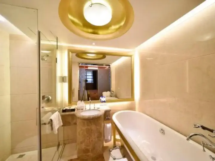 Наньтун: Tiannan Grand Hotel