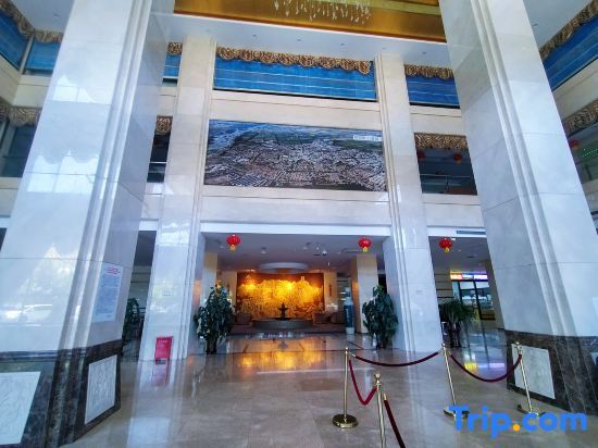Инин: Jiahui Hotel