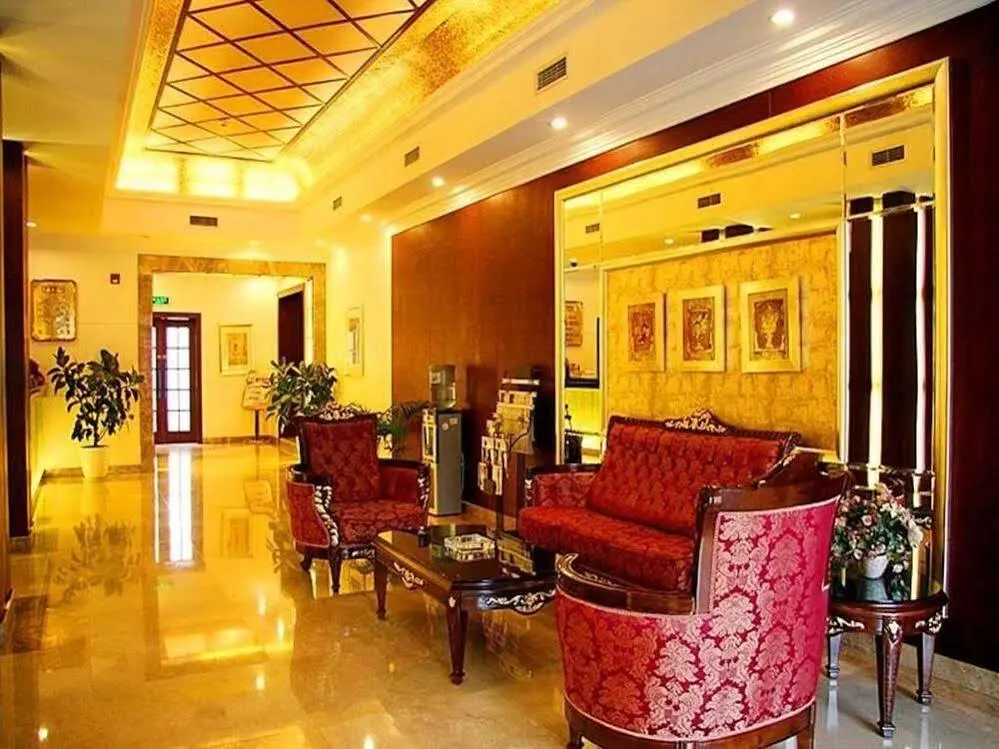 Чэнду: Chengdu Peninsula Hotel