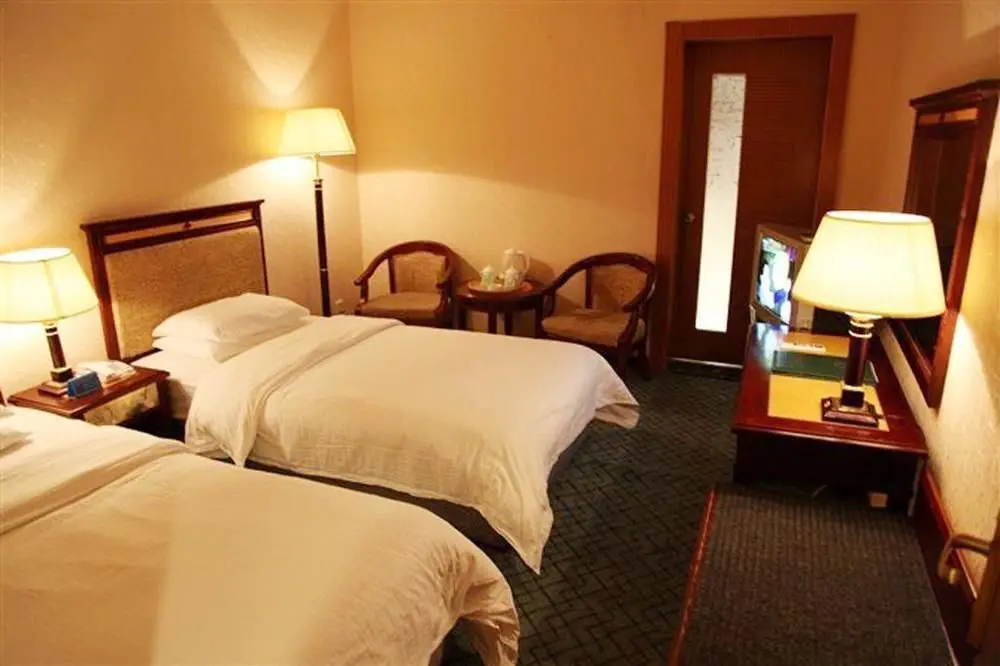 Фэньи: Jiudingshan International Hotel - Aba Prefecture