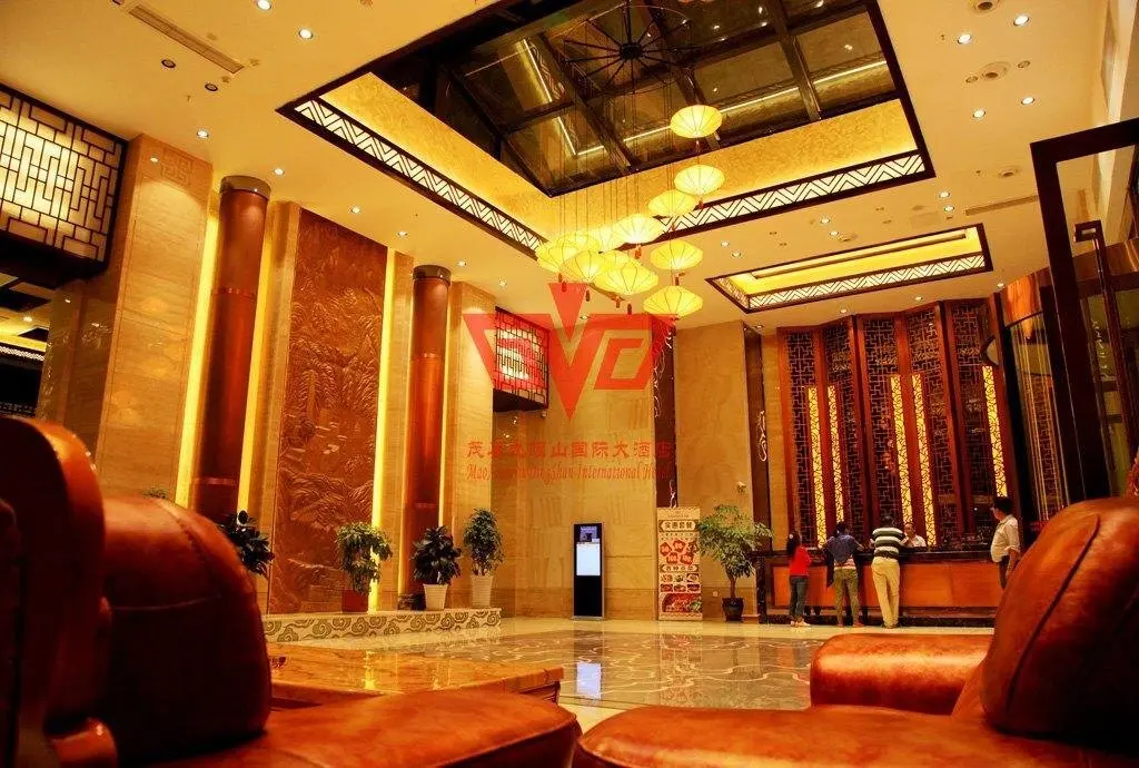 Фэньи: Jiudingshan International Hotel - Aba Prefecture