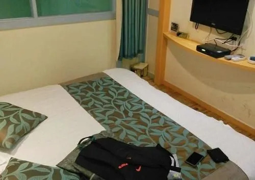 Цзясинь: Wuzhen Junior Hu Inn