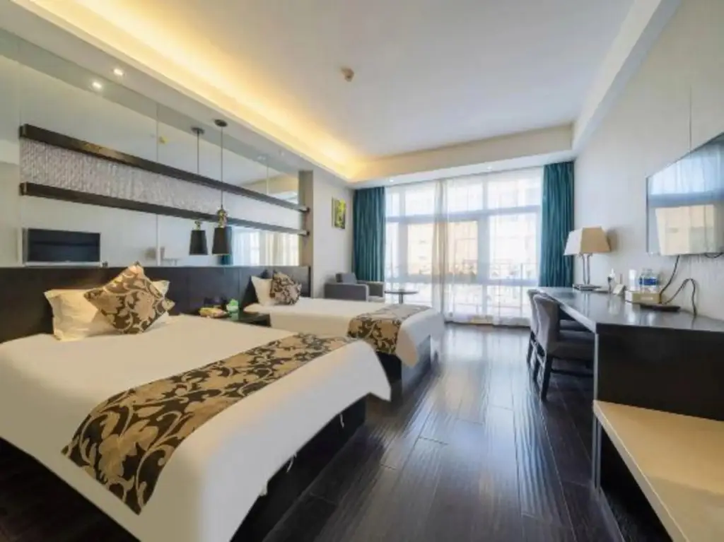 Тайчжоу: VX Hotel (Xinghua Pailou Middle Road Zheng Banqiao Former Residence)