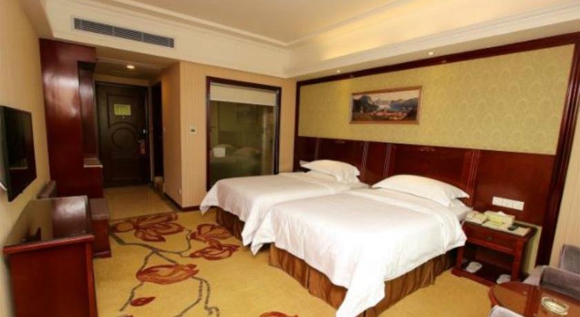 Шэньчжэнь: Vienna Hotel Shenzhen Gongming Nanhuan Road