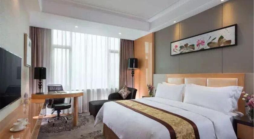 Фошань: Vienna International Hotel Foshan World of Flower