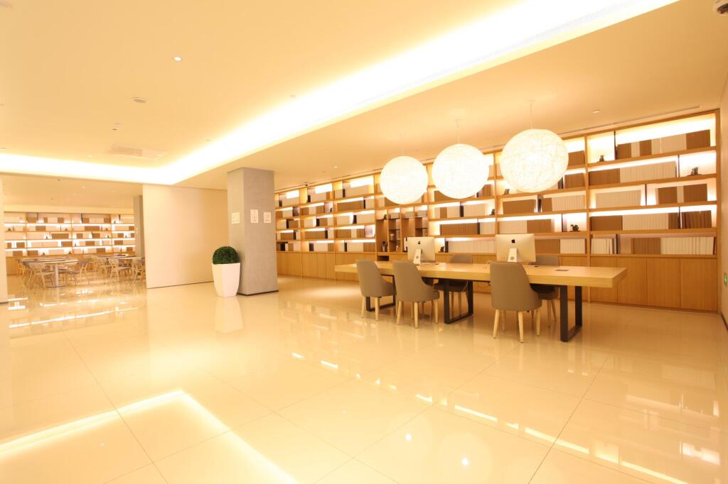 Шанхай: JI Hotel Shanghai The Bund Tiantong Road