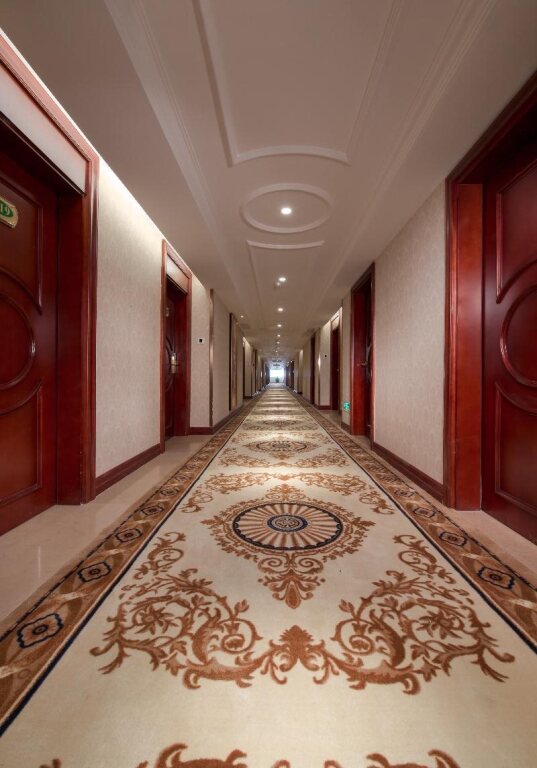 Шэньчжэнь: Vienna International Hotel Shenzhen Diwang South Bao'an Road
