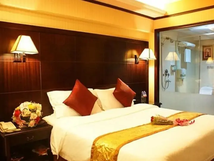 Шэньчжэнь: Vienna Hotel Shenzhen Haiwan