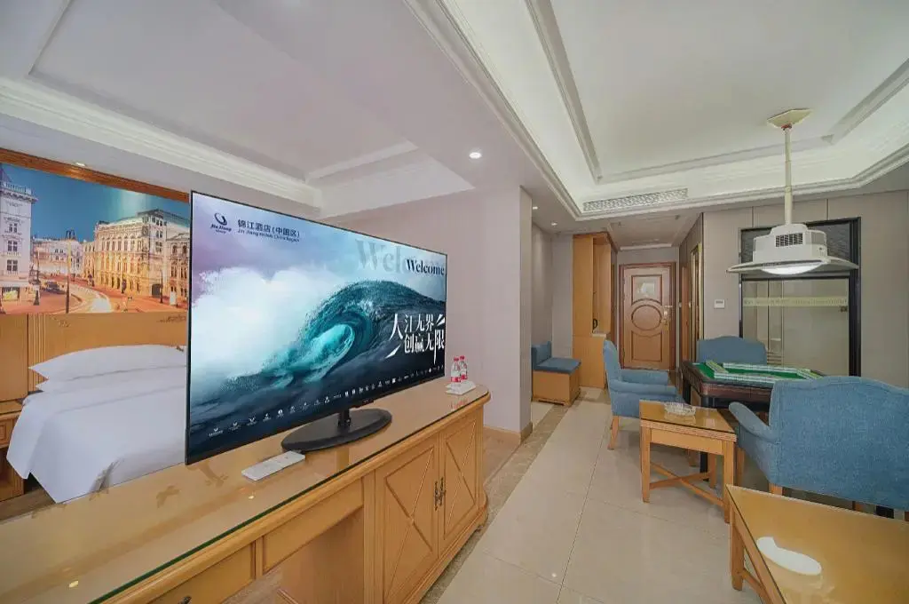 Шэньчжэнь: Vienna Hotel (Shenzhen Tianbao Road)