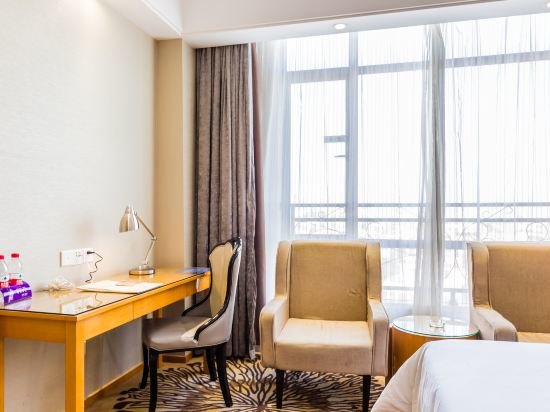 Фошань: Vienna Hotel Foshan Goaxin District