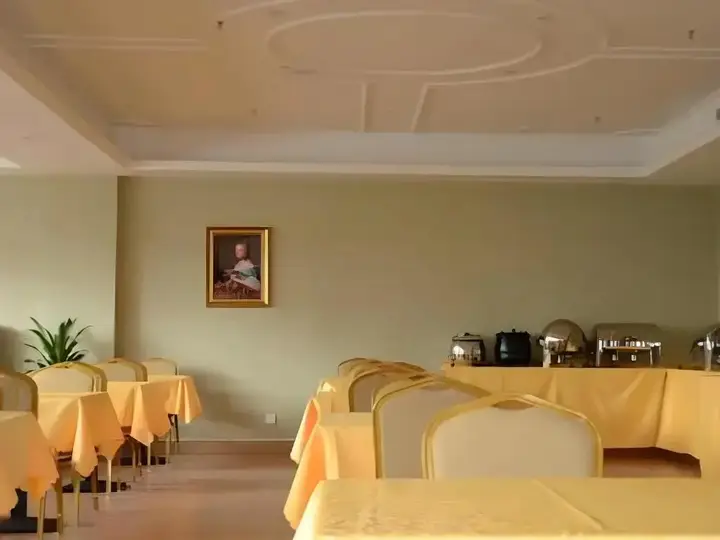 Чунцин: Vienna Hotel Chongqing Changshengqiao Subway Station Branch