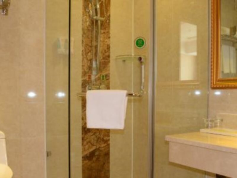 Чунцин: Vienna Hotel Chongqing Changshengqiao Subway Station Branch